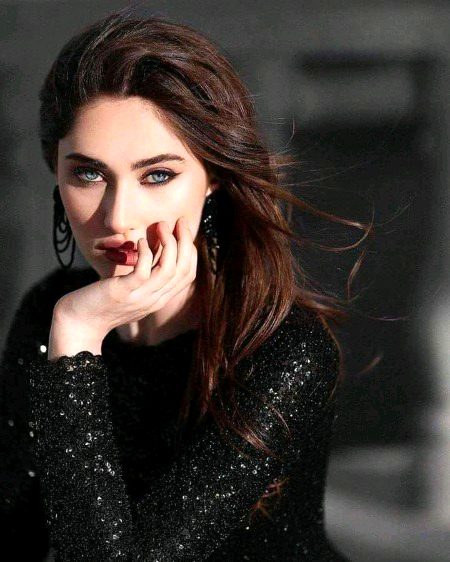 Beautiful People image