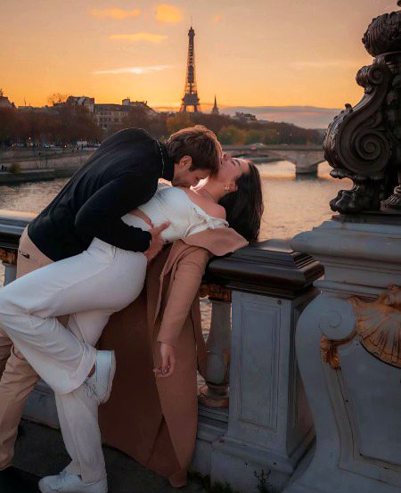 Beautiful People image