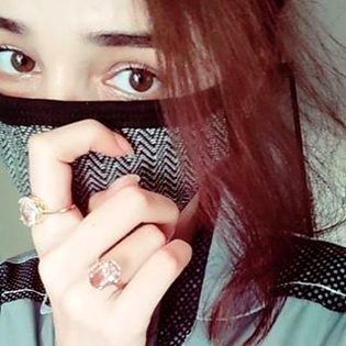 Beautiful People image