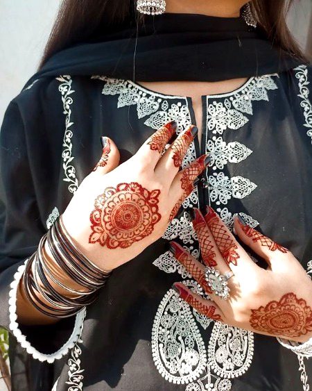Mehndi Design image