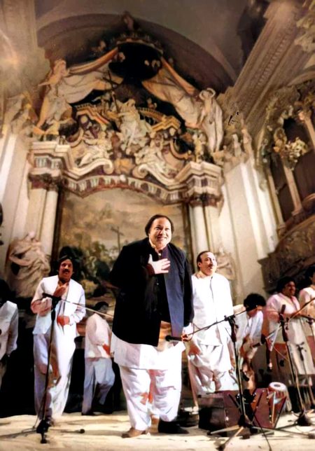 Beautiful People image