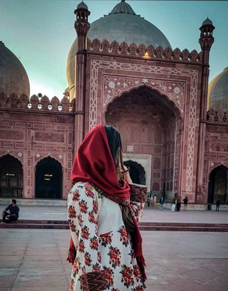 Beautiful People image