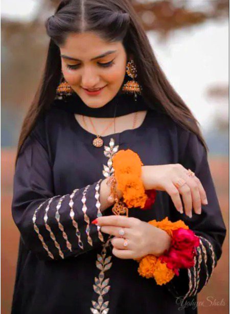 Beautiful People image