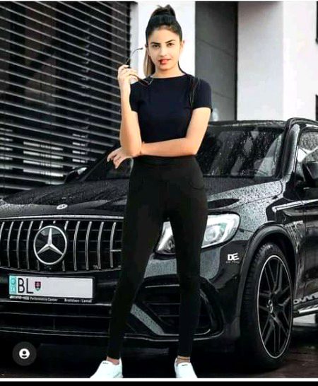 TikTok Stars image