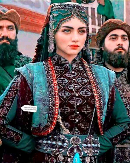 Turkish Celebs image