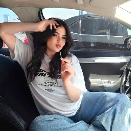 Beautiful People image