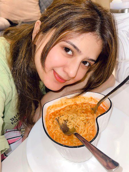 Beautiful People image