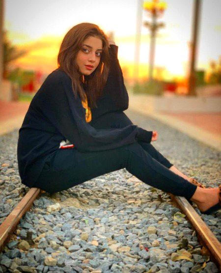 Pakistani Celebs image