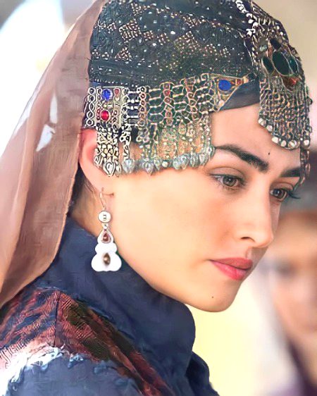 Turkish Celebs image