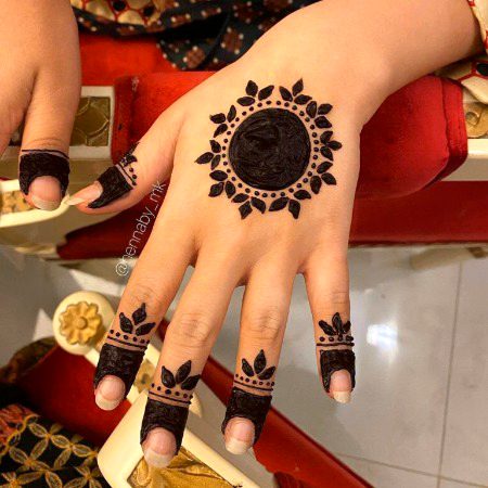 Mehndi Design image