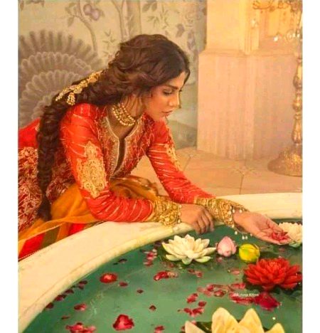 Beautiful People image