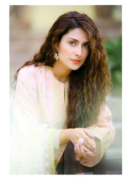 Pakistani Celebs image