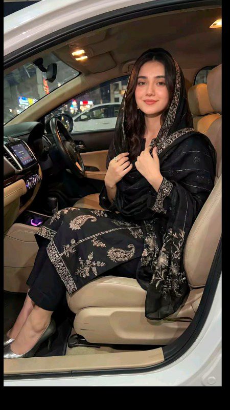 Beautiful People image