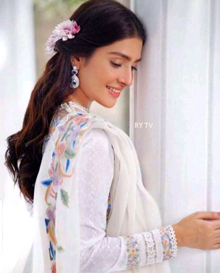 Pakistani Celebs image