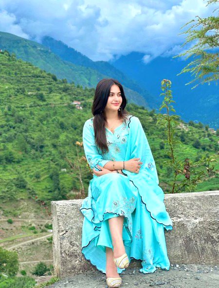 Beautiful People image