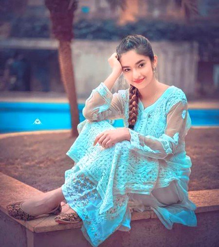 Beautiful People image
