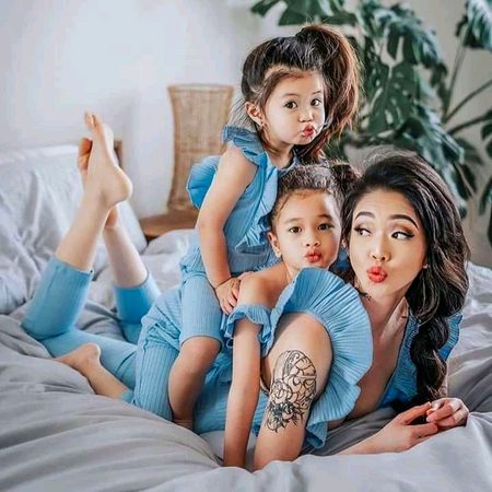 Beautiful People image