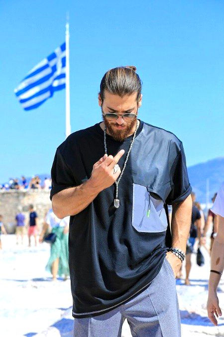 Turkish Celebs image