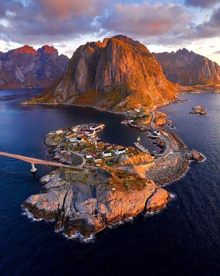 Beautiful Structures image